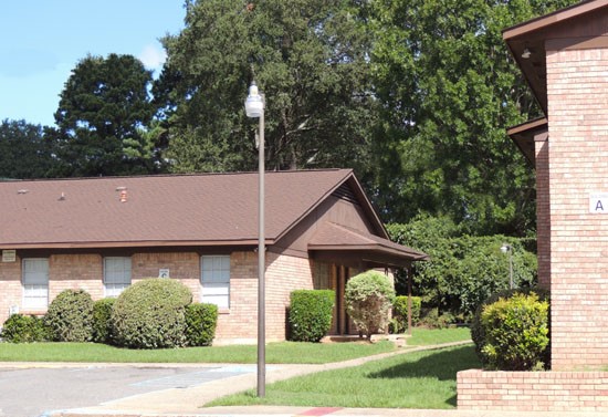 Brookwood Plaza Apartments